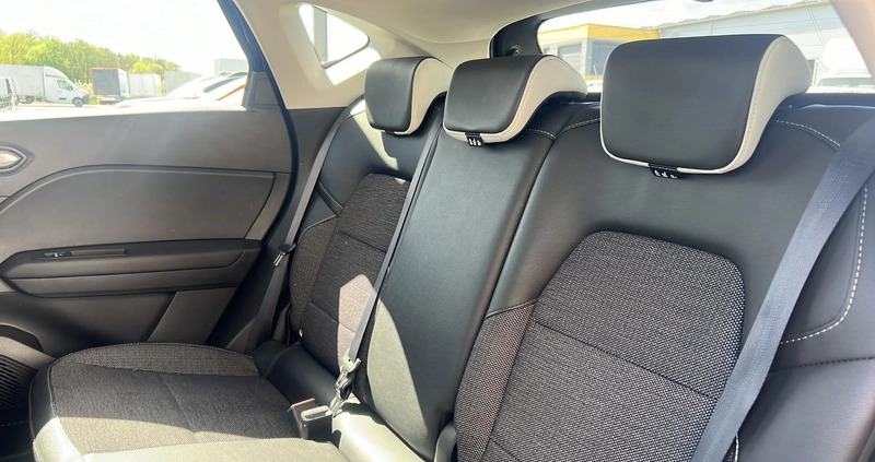 Renault Captur cena 89800 przebieg: 17100, rok produkcji 2023 z Biała małe 352